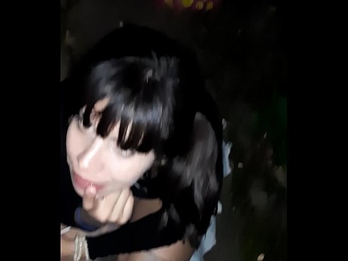 ❤️ На улица отечен пенис во замена за бонбони Порно на порно mk.porngifer.ru ❌❤
