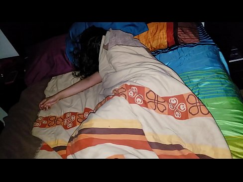 ❤️ Посинок ја кара својата млада маќеа додека таа спие. Порно на порно mk.porngifer.ru ❌❤